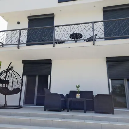Villa Mia